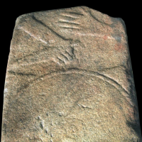 Lápide de guerreiro com 2 mil anos descoberta no antigo Orfeão de Viseu